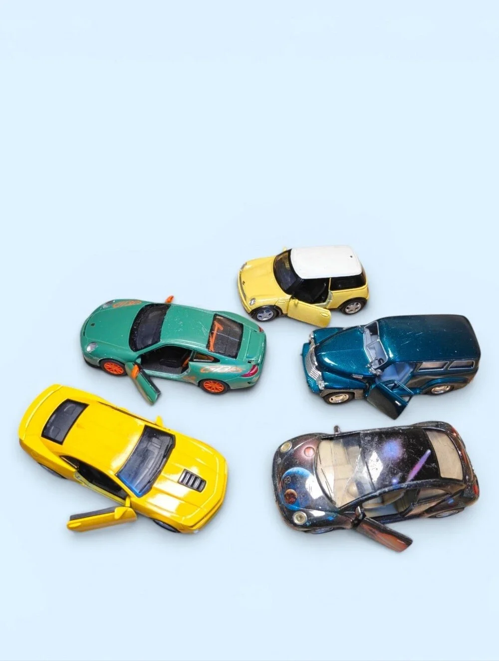 Lot of Mixed Toy Vehicles
